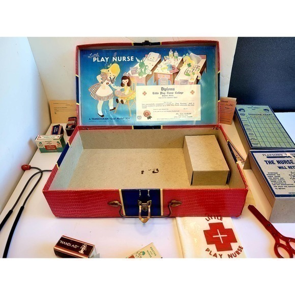 Mid century Modern Little Play Nurse 40s A Transogram Golden Medal Toy Nurse Kit - Picture 5 of 10